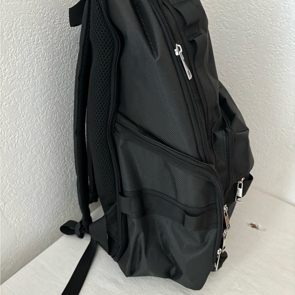 Backpack - Picture 3 of 5